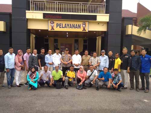 Temu Ramah Dengan Wartawan Kuansing, Kapolres Minta Dukungan Awak Media